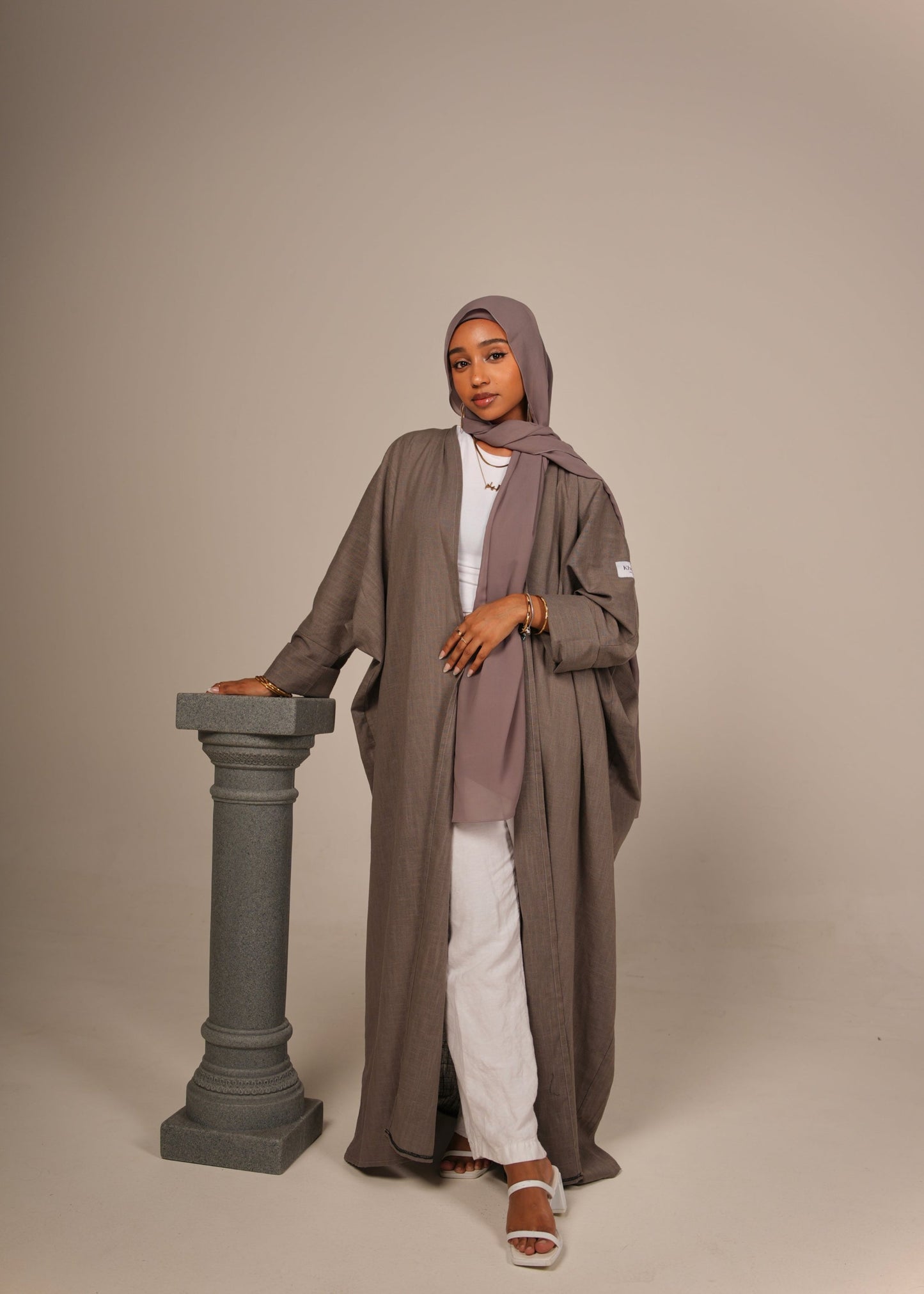 Porpoise Linen Abaya